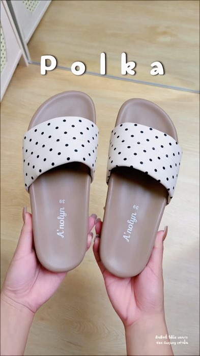 #giàythờitrang #dépđếêm #dépslipon #giăynữ #đánhgiágiày #ShopeeVideoTH #POLKA #polkadot #dépslipon